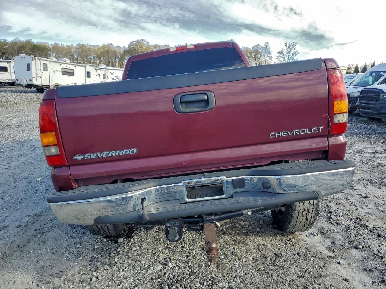 2002 Chevrolet Silverado K2500 Heavy Duty VIN: 1GCHK23G12F107561 Lot: 95485905