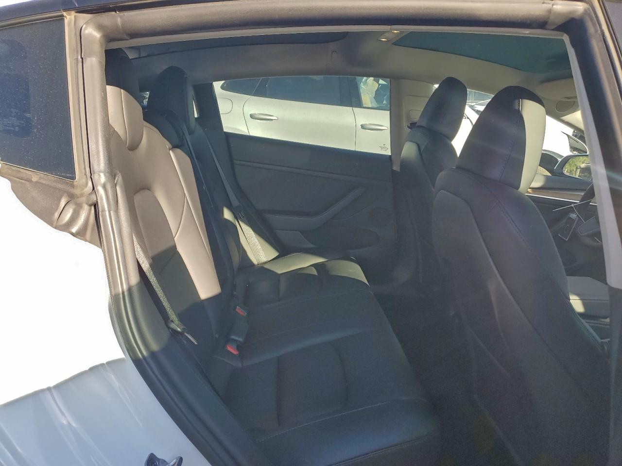 2023 Tesla Model 3 VIN: 5YJ3E1EA4PF621744 Lot: 94412495