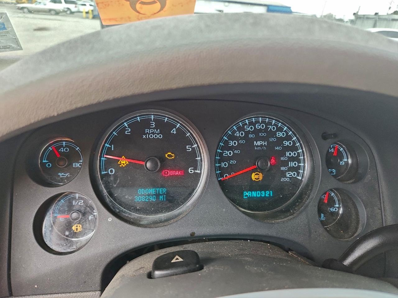 2008 GMC Yukon Xl C1500 VIN: 1GKFC16058R114151 Lot: 95464365