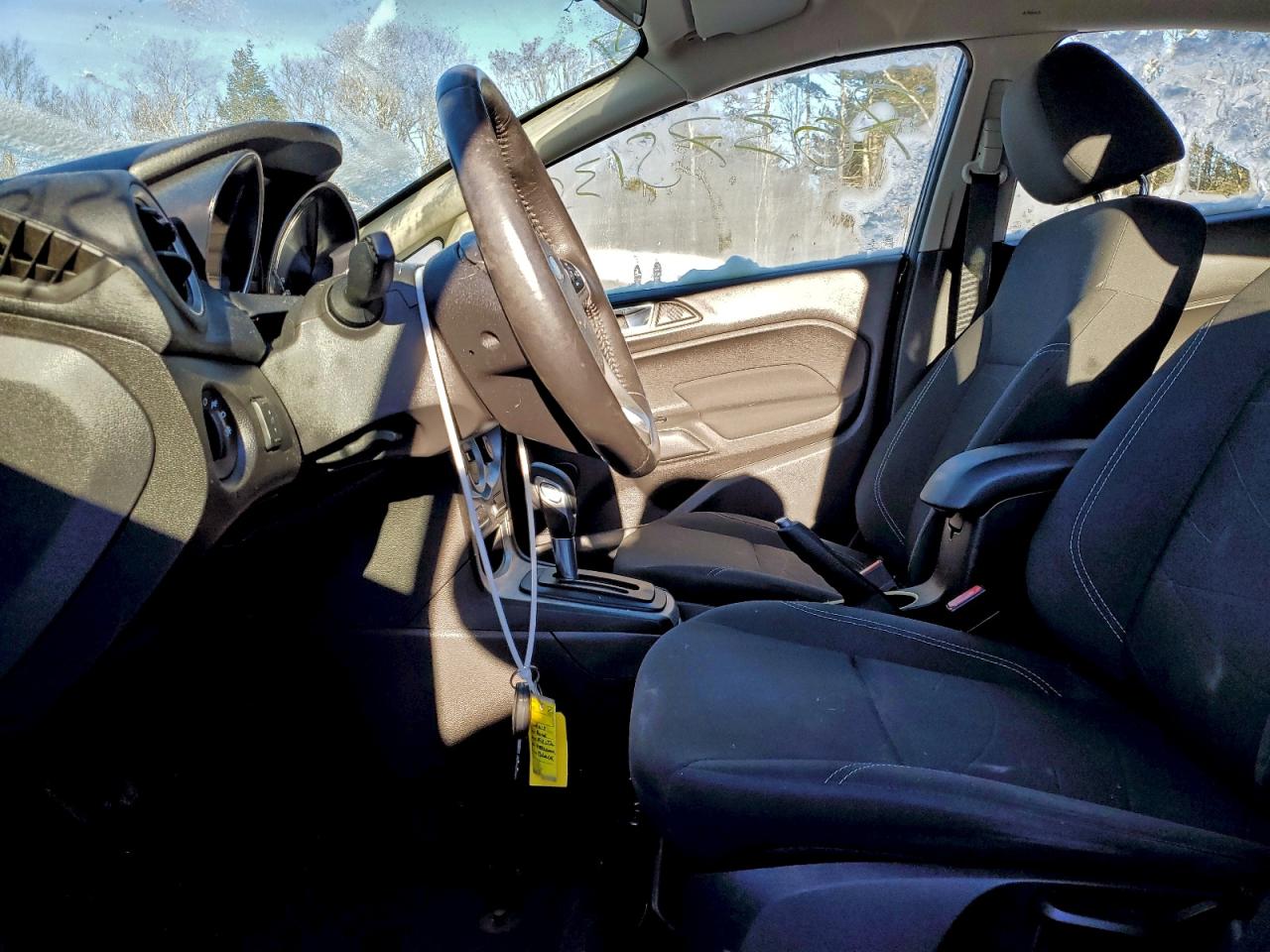 2015 Ford Fiesta Se VIN: 3FADP4EJ5FM202415 Lot: 94066705