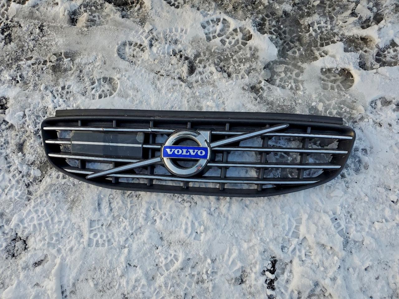 2015 Volvo Xc60 T6 Platinum VIN: YV4902RM2F2663783 Lot: 97209955