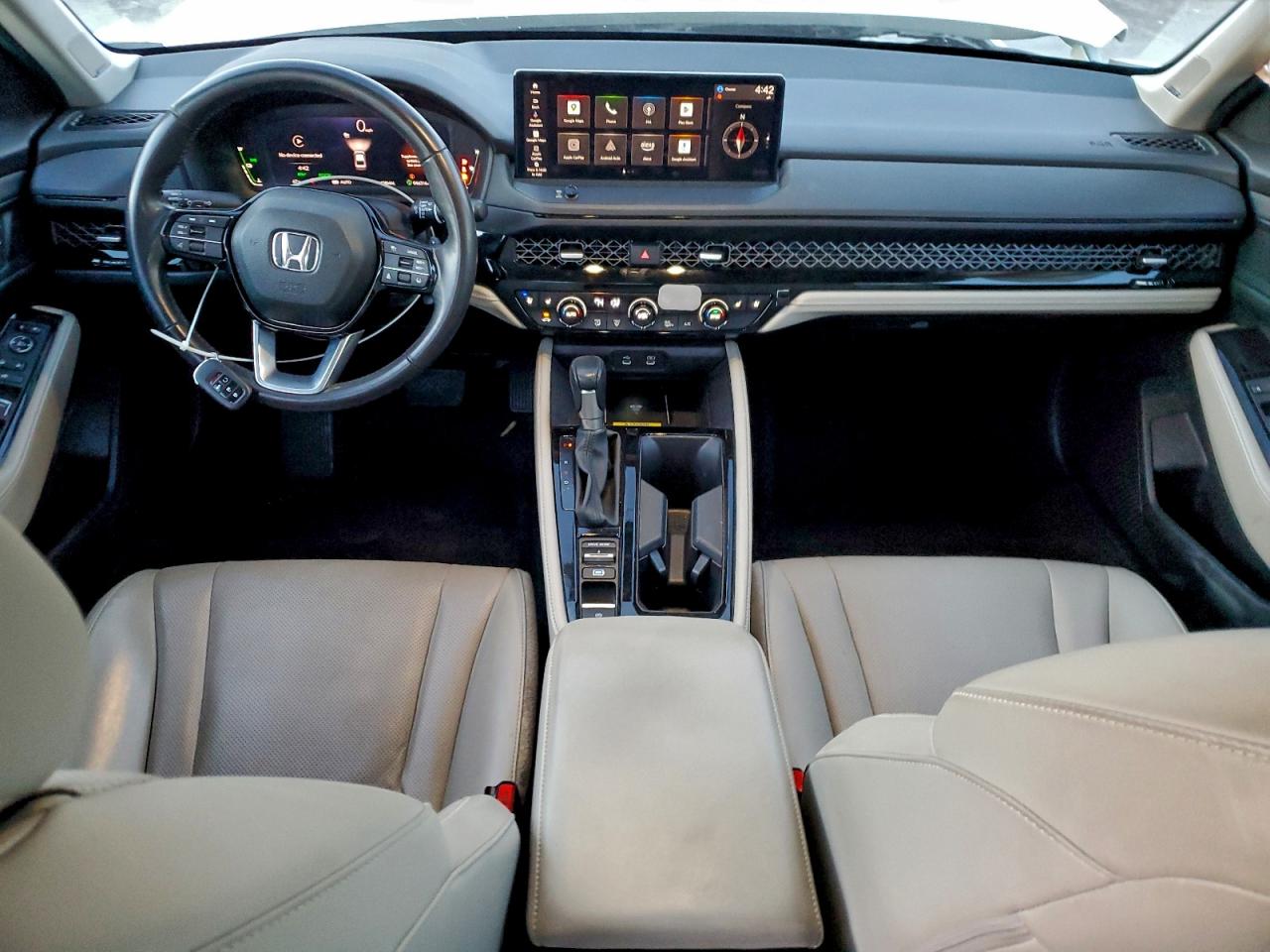 2024 Honda Accord Touring Hybrid VIN: 1HGCY2F86RA067869 Lot: 95187525