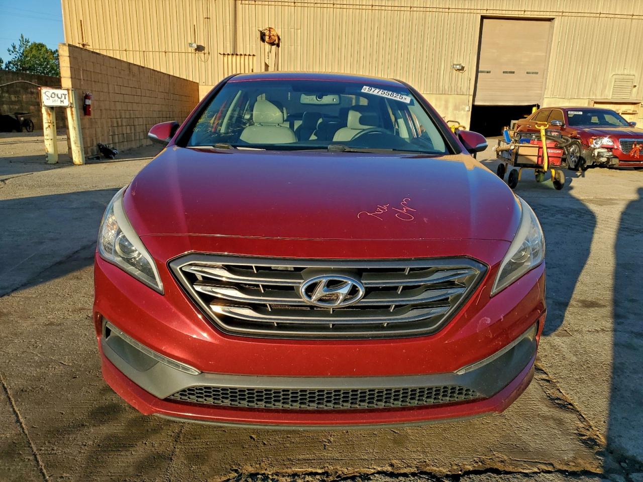 2015 Hyundai Sonata Sport VIN: 5NPE34AF1FH052756 Lot: 97755825