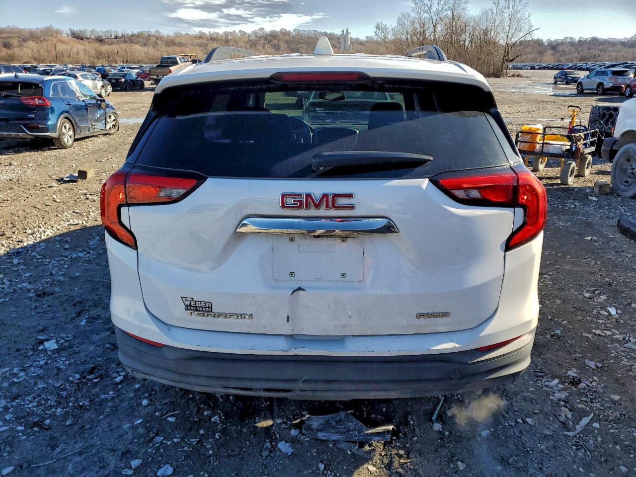 2020 GMC Terrain Sle VIN: 3GKALTEV2LL143240 Lot: 96974415