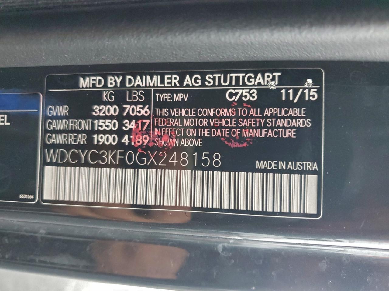 Фото: WDCYC3KF0GX248158