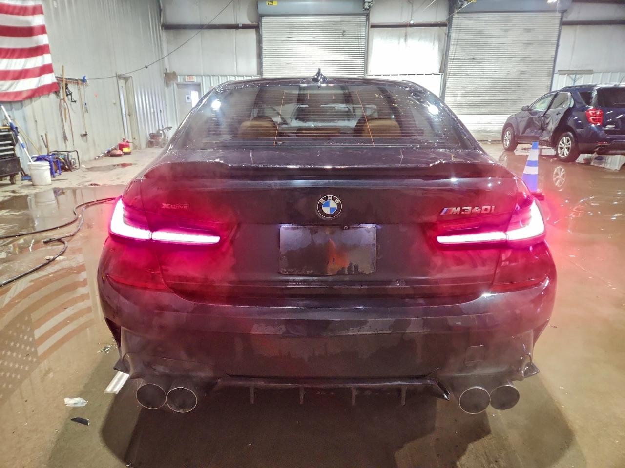 Фото: 3MW5U9J03N8C32289