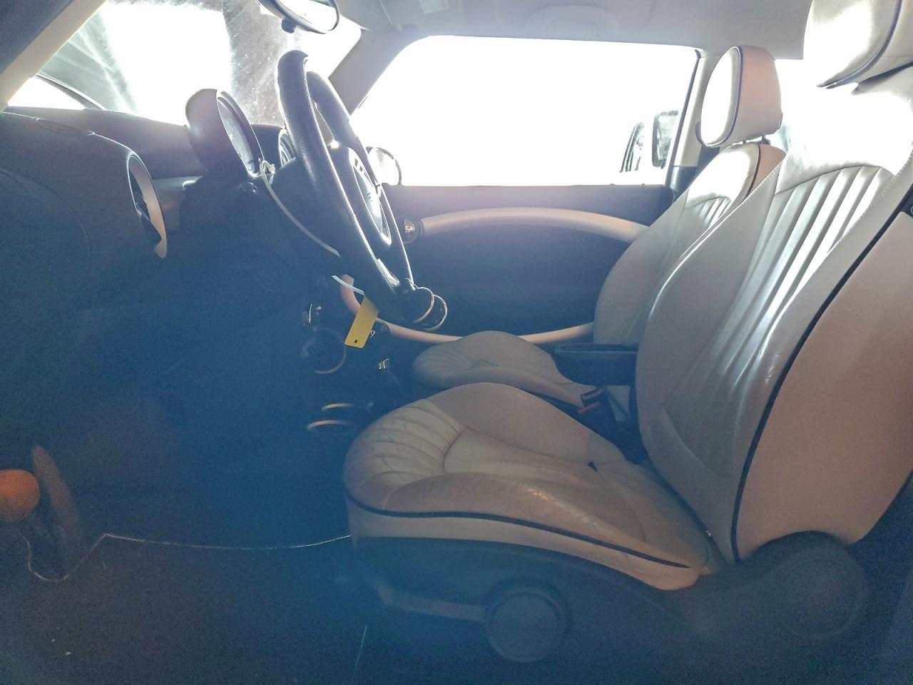 2012 Mini Cooper VIN: WMWSU3C5XCT261982 Lot: 91084195