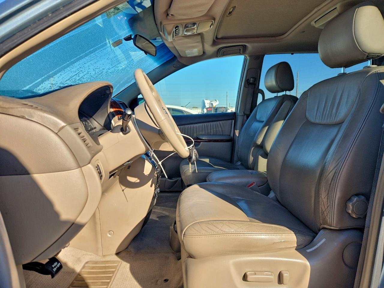 2004 Toyota Sienna Xle VIN: 5TDZA22C74S187733 Lot: 94976395