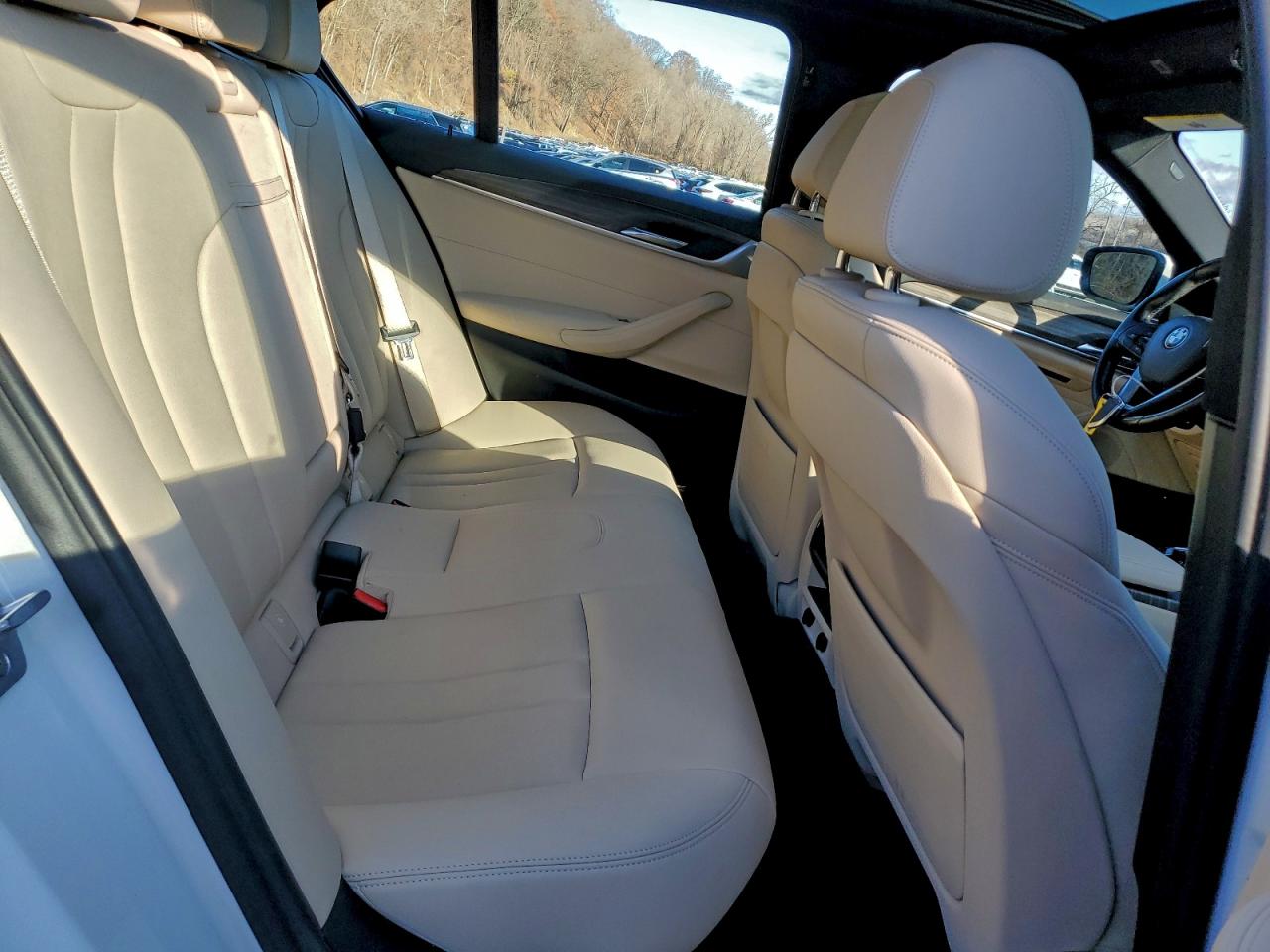 2018 BMW 530Xe VIN: WBAJB1C51JB374907 Lot: 94316525