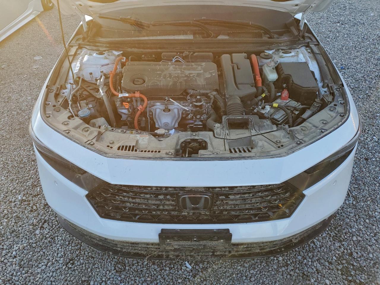 2024 Honda Accord Touring Hybrid VIN: 1HGCY2F83RA013798 Lot: 94781805