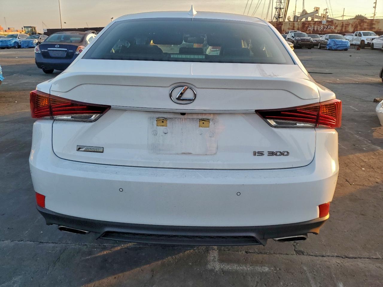 2018 Lexus Is 300 VIN: JTHBA1D27J5072369 Lot: 95006165