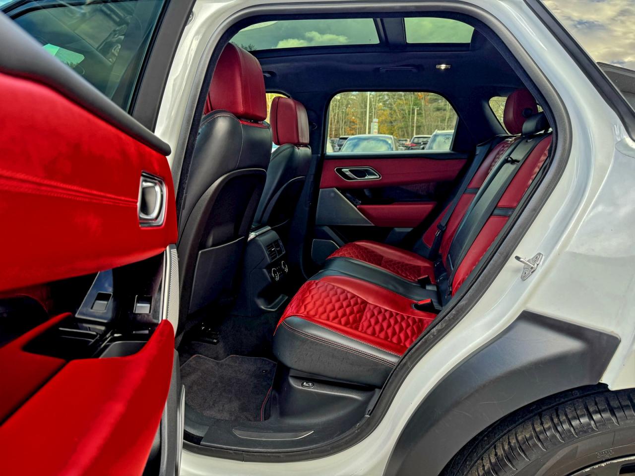 2020 Land Rover Range Rover Velar Sv Autobiography Dynamic VIN: SALYU2EE5LA275460 Lot: 97524145