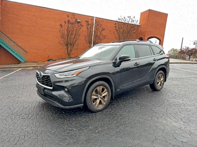  TOYOTA HIGHLANDER 2023 Черный