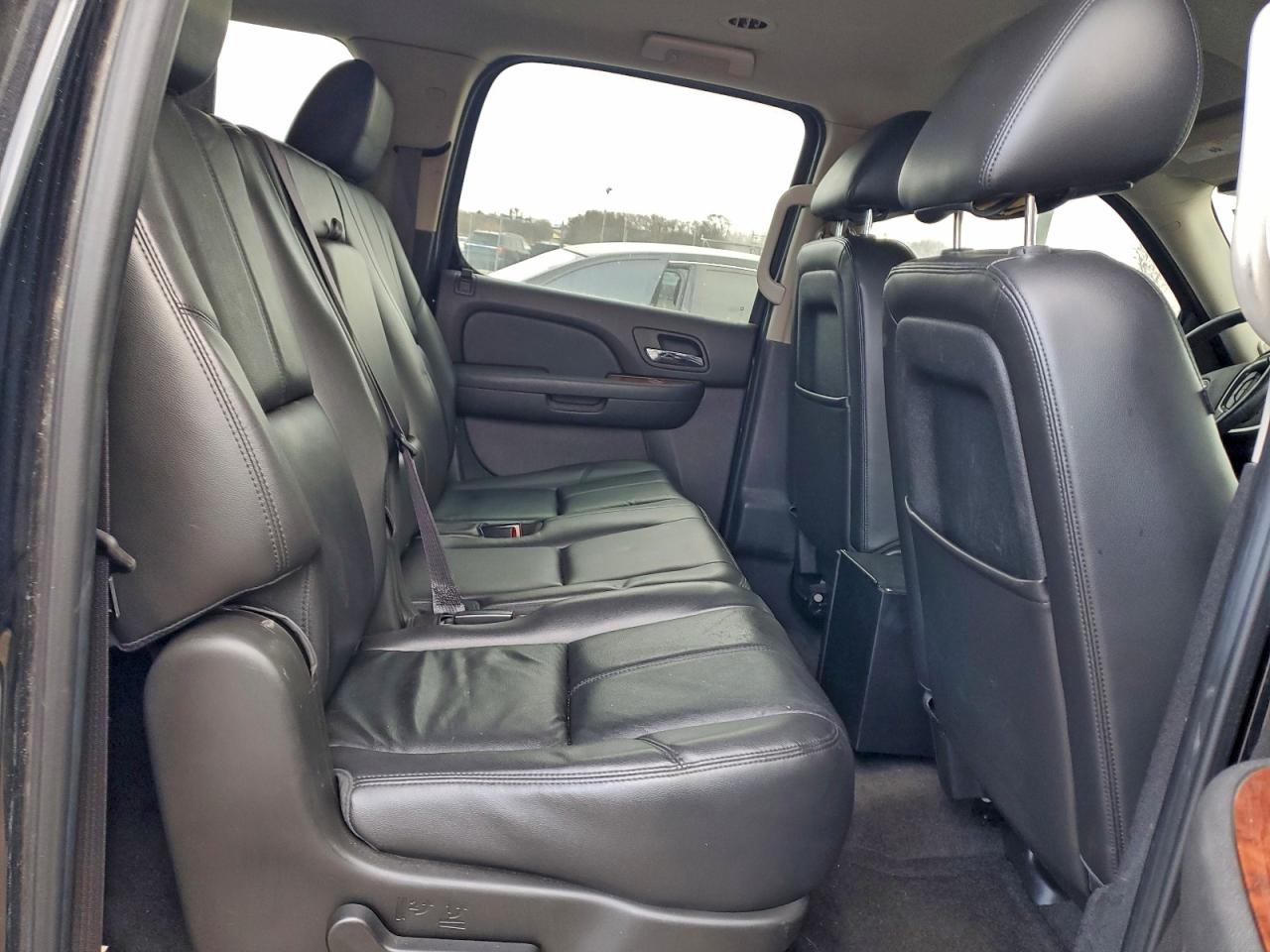 2012 Chevrolet Suburban K2500 Lt VIN: 1GNWKMEG2CR137966 Lot: 90891115