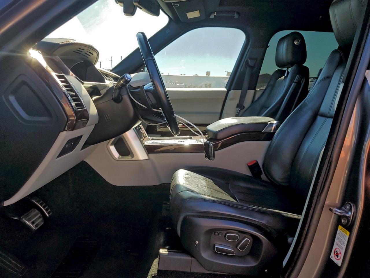 2014 Land Rover Range Rover Supercharged VIN: SALGS2EF9EA145307 Lot: 96604415