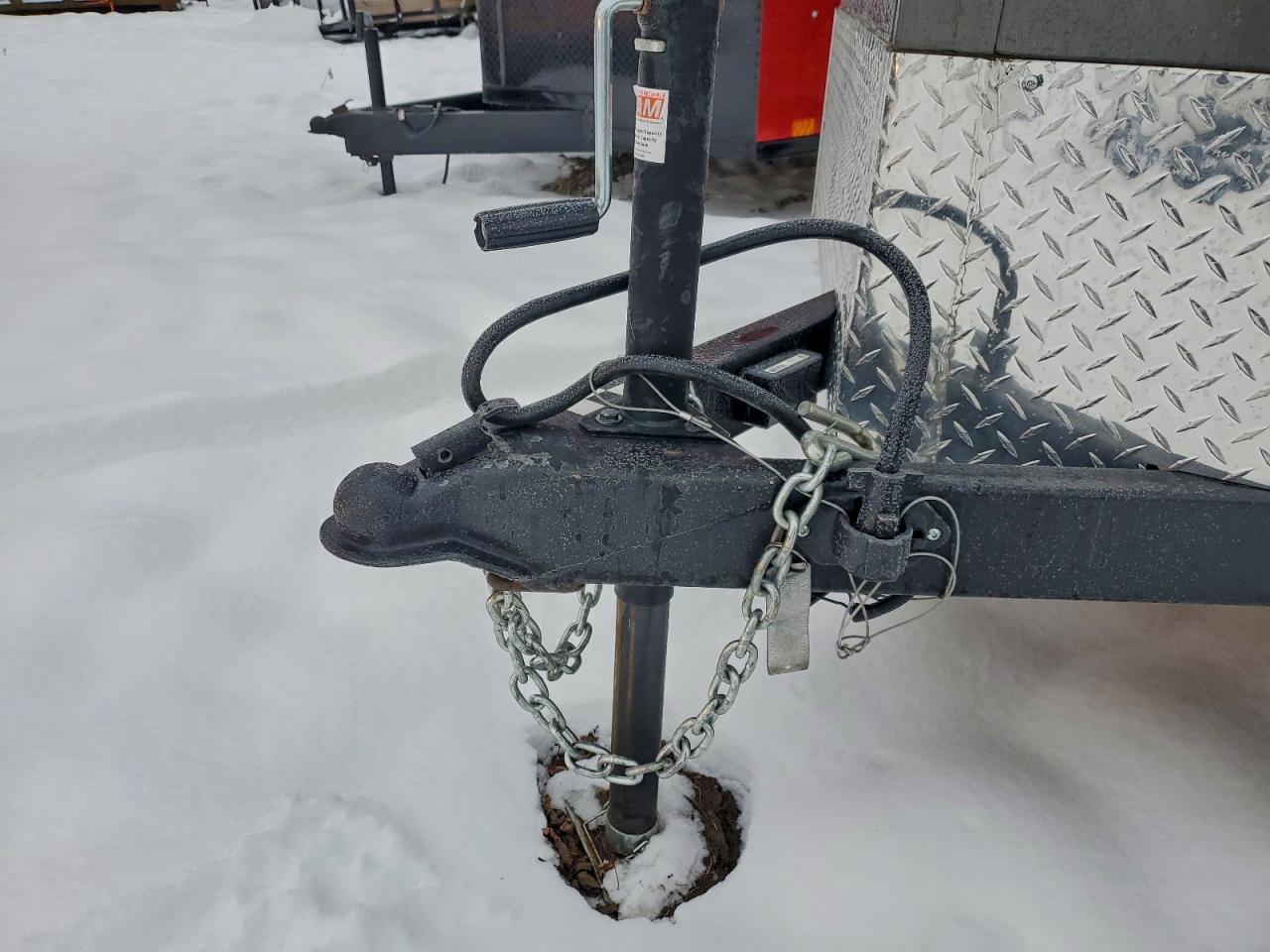 2025 Birl Unknown - Enclosed Cargo Trailer VIN: 542BC1427SB049211 Lot: 95876115