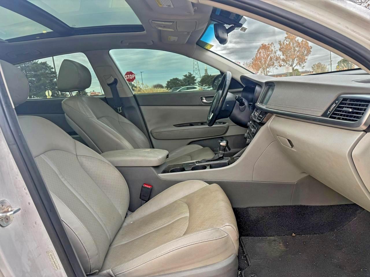 2016 Kia Optima Ex VIN: 5XXGU4L30GG104304 Lot: 97856495