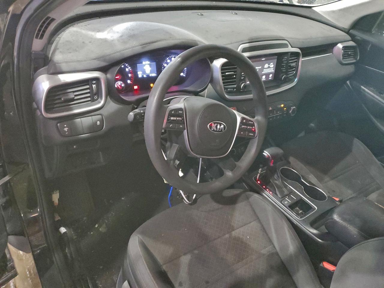 2019 Kia Sorento L VIN: 5XYPG4A39KG530913 Lot: 95959385