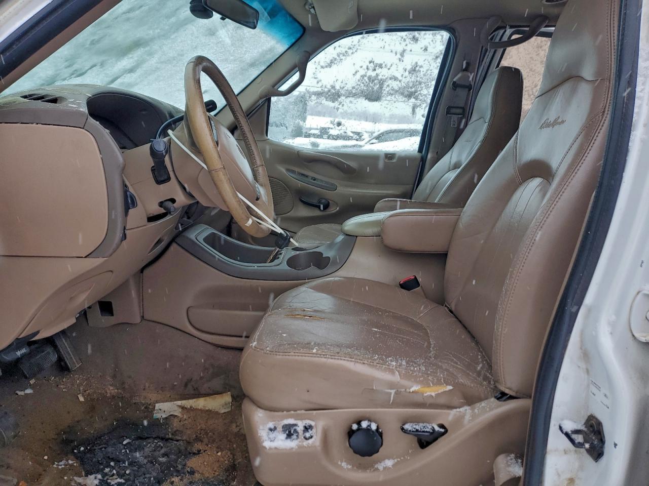 1997 Ford Expedition VIN: 1FMFU18L1VLB19731 Lot: 94992725