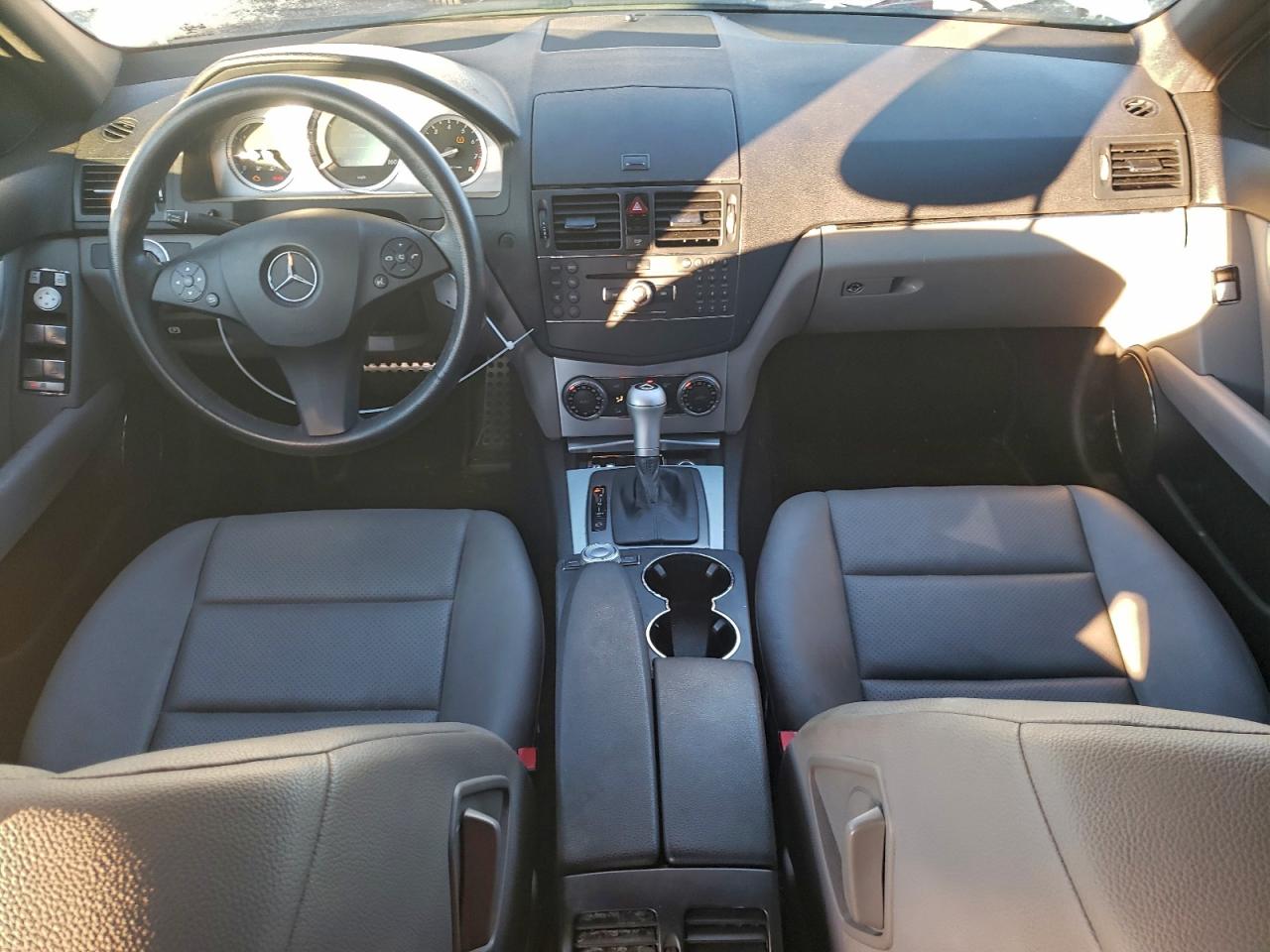 2008 Mercedes-Benz C 300 VIN: WDDGF54X28R023083 Lot: 93352005