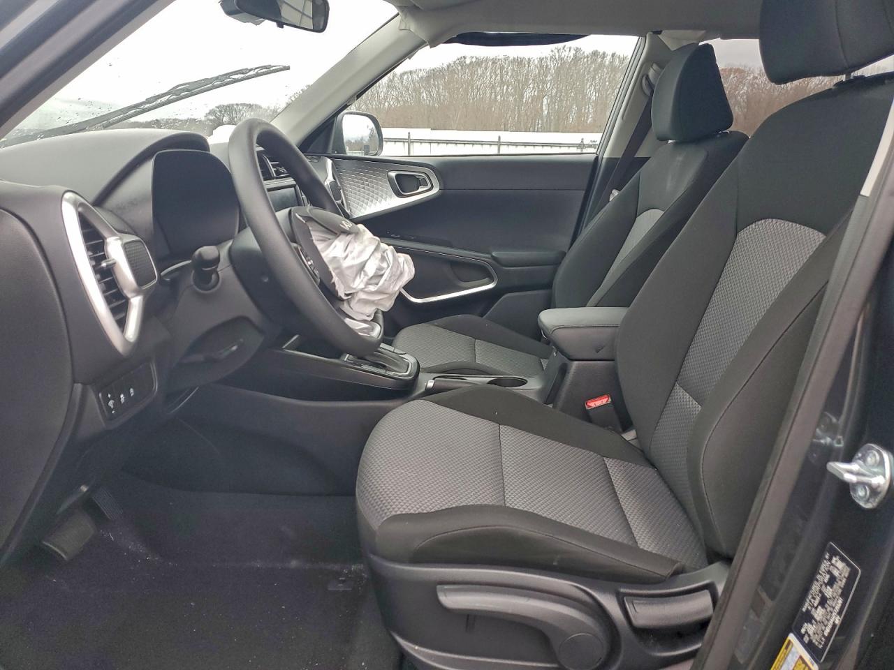 2025 Kia Soul Lx VIN: KNDJ23AU2S7255261 Lot: 94701185