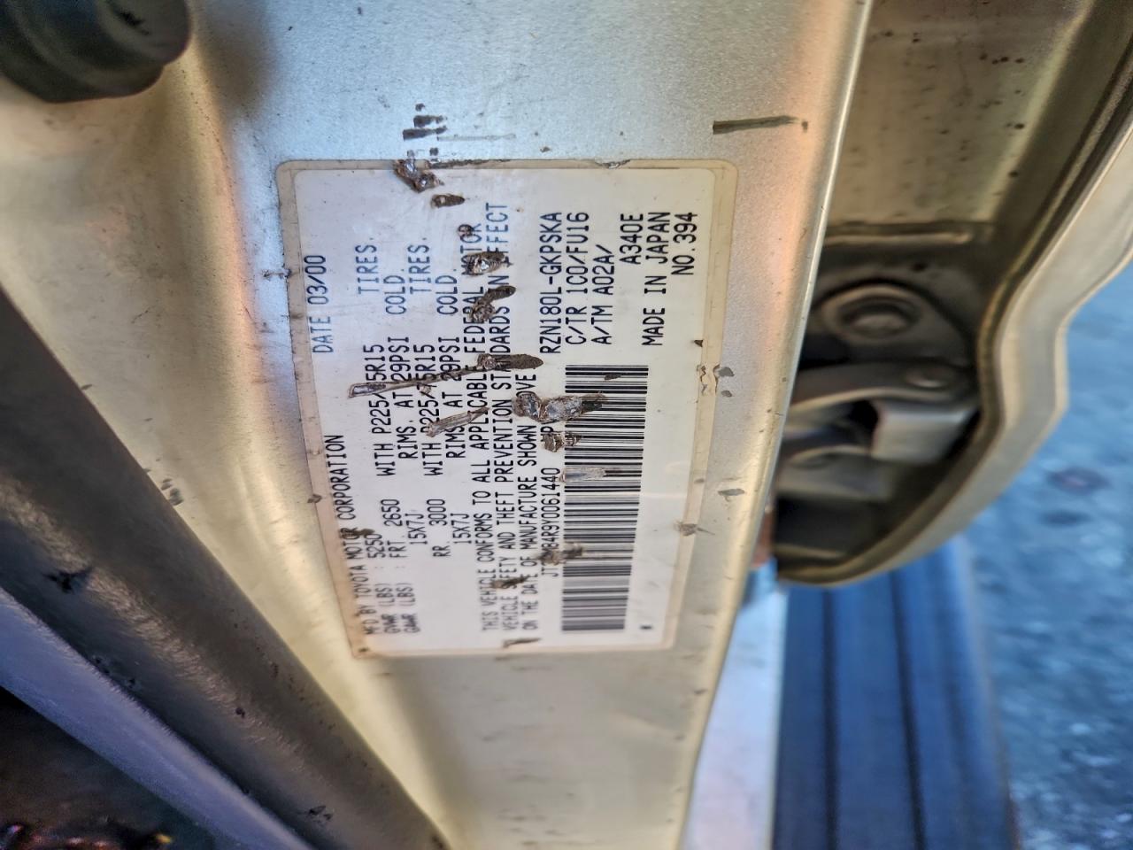 2000 Toyota 4Runner VIN: JT3GM84R9Y0061440 Lot: 95970385