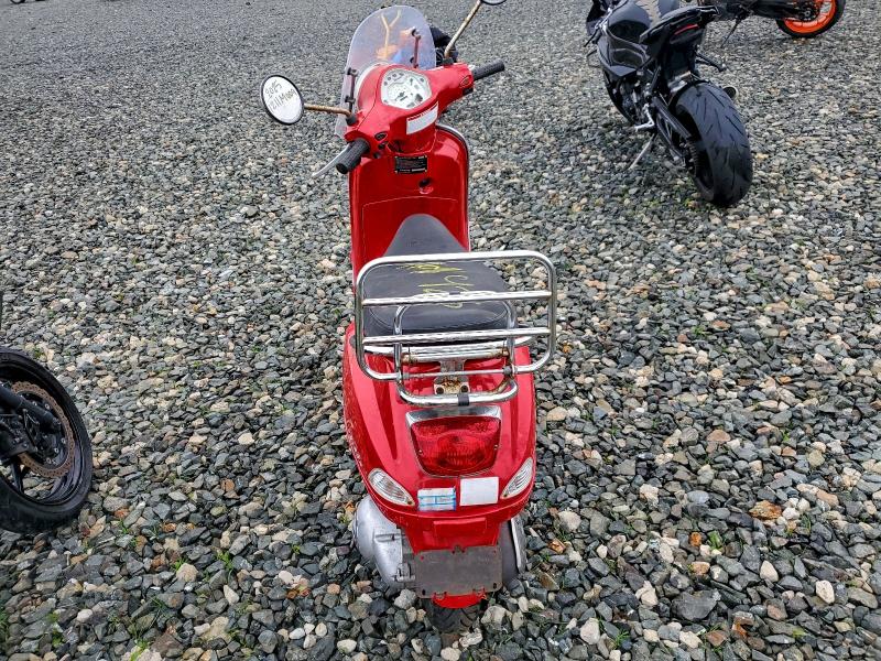 2009 VESPA LX 150  