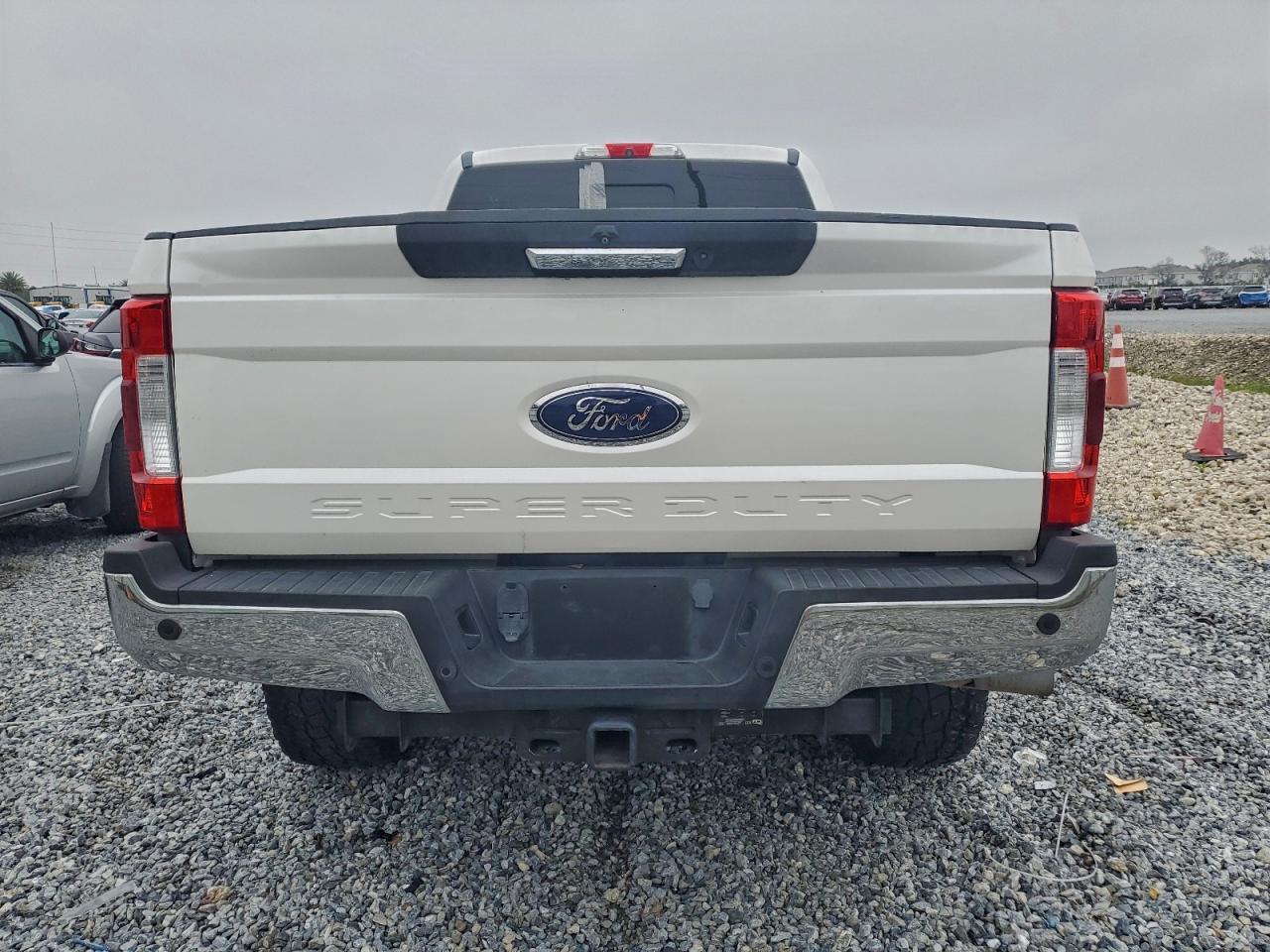 2017 Ford F250 Super Duty VIN: 1FT7W2BTXHEC40610 Lot: 95947835