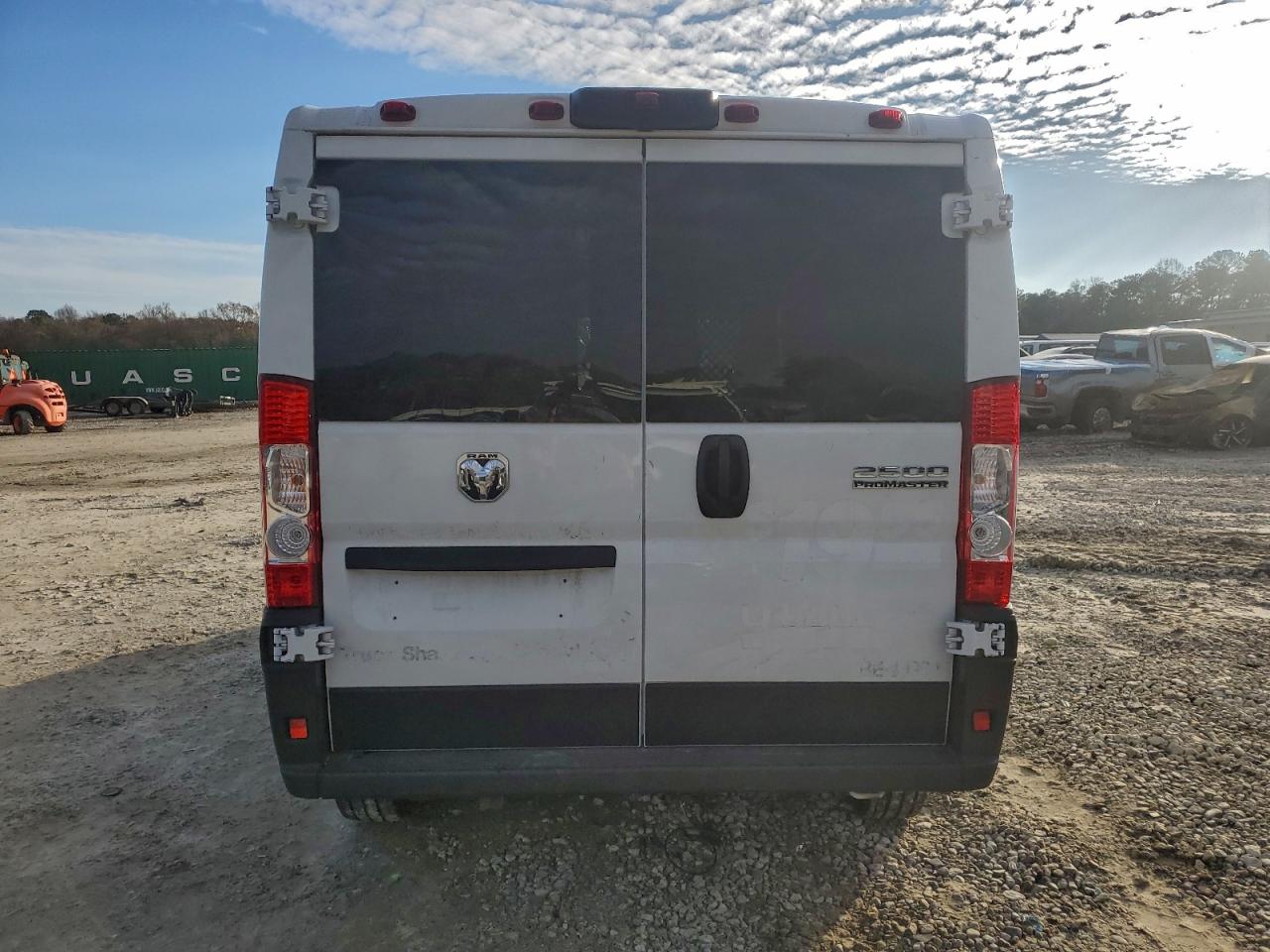 2025 Ram Promaster 2500 Delivery Van VIN: 3C6LRVVG3SE526243 Lot: 94351765