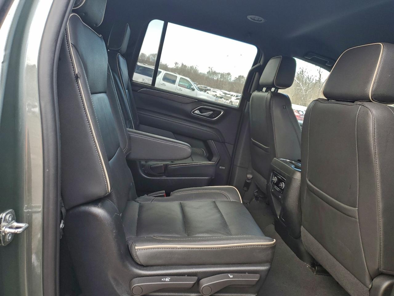 2023 Chevrolet Suburban K1500 Premier VIN: 1GNSKFKD7PR378111 Lot: 95505525