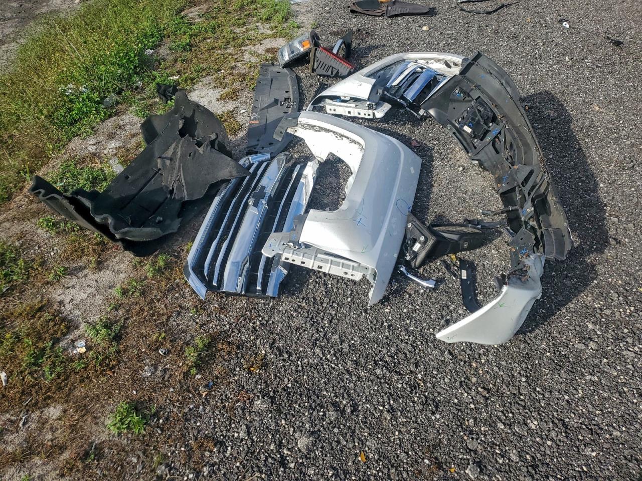 2018 Chevrolet Silverado C1500 High Country VIN: 3GCPCTEC9JG223130 Lot: 93788815