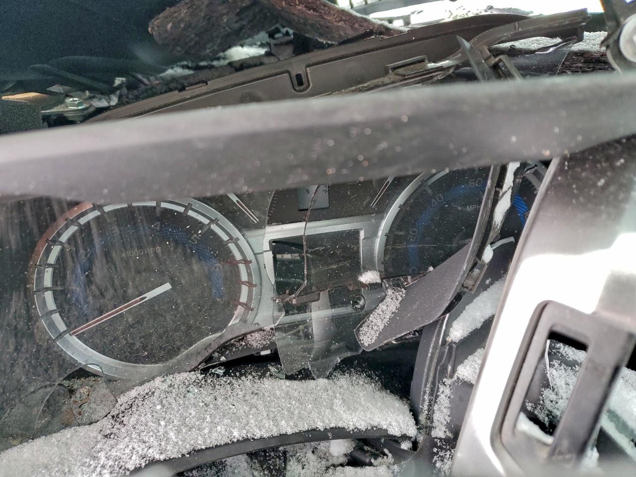 2018 Toyota 4Runner Sr5/Sr5 Premium VIN: JTEBU5JR5J5517768 Lot: 94878305