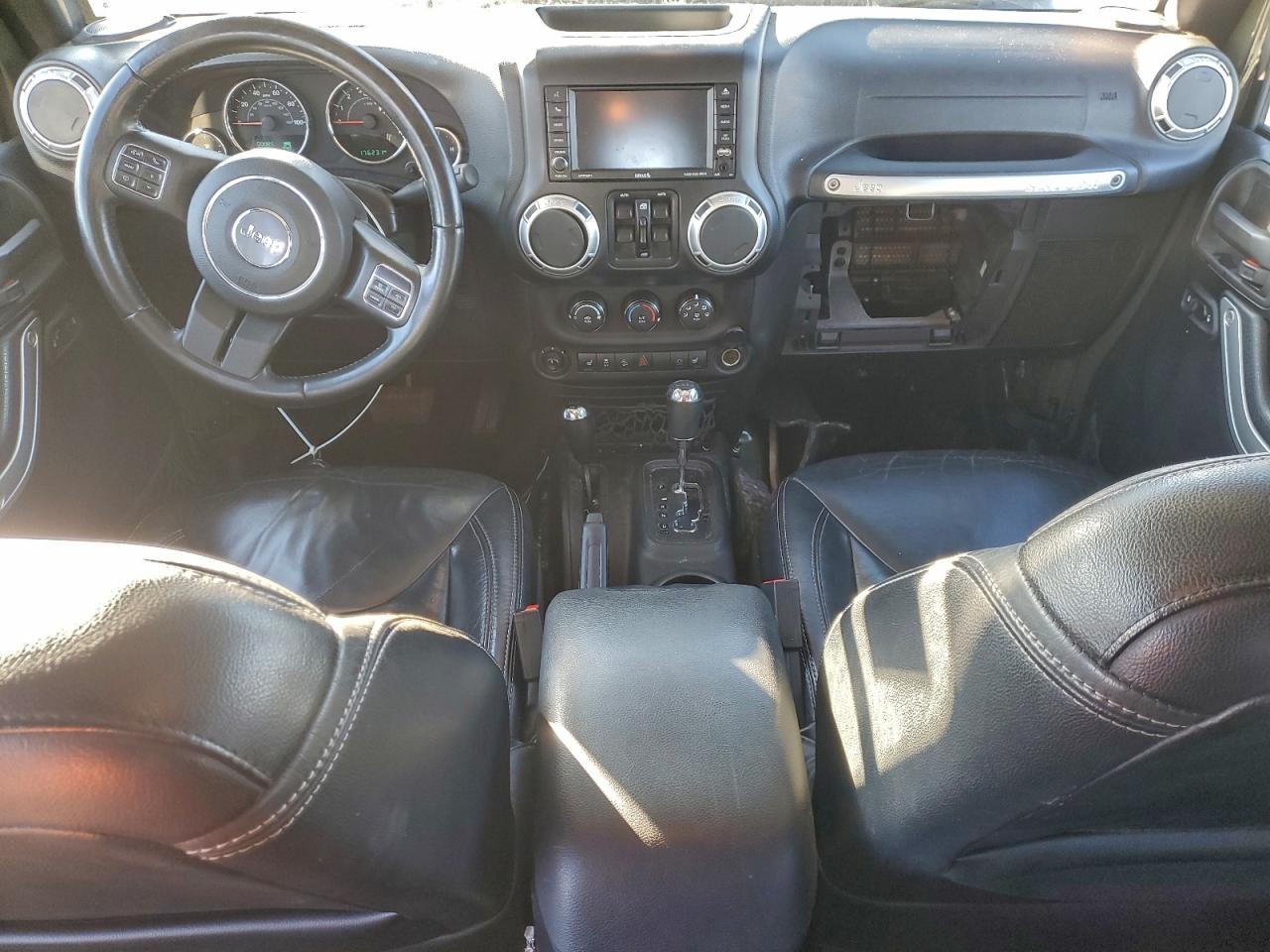 2015 Jeep Wrangler Unlimited Sahara VIN: 1C4BJWEG6FL558893 Lot: 94059555