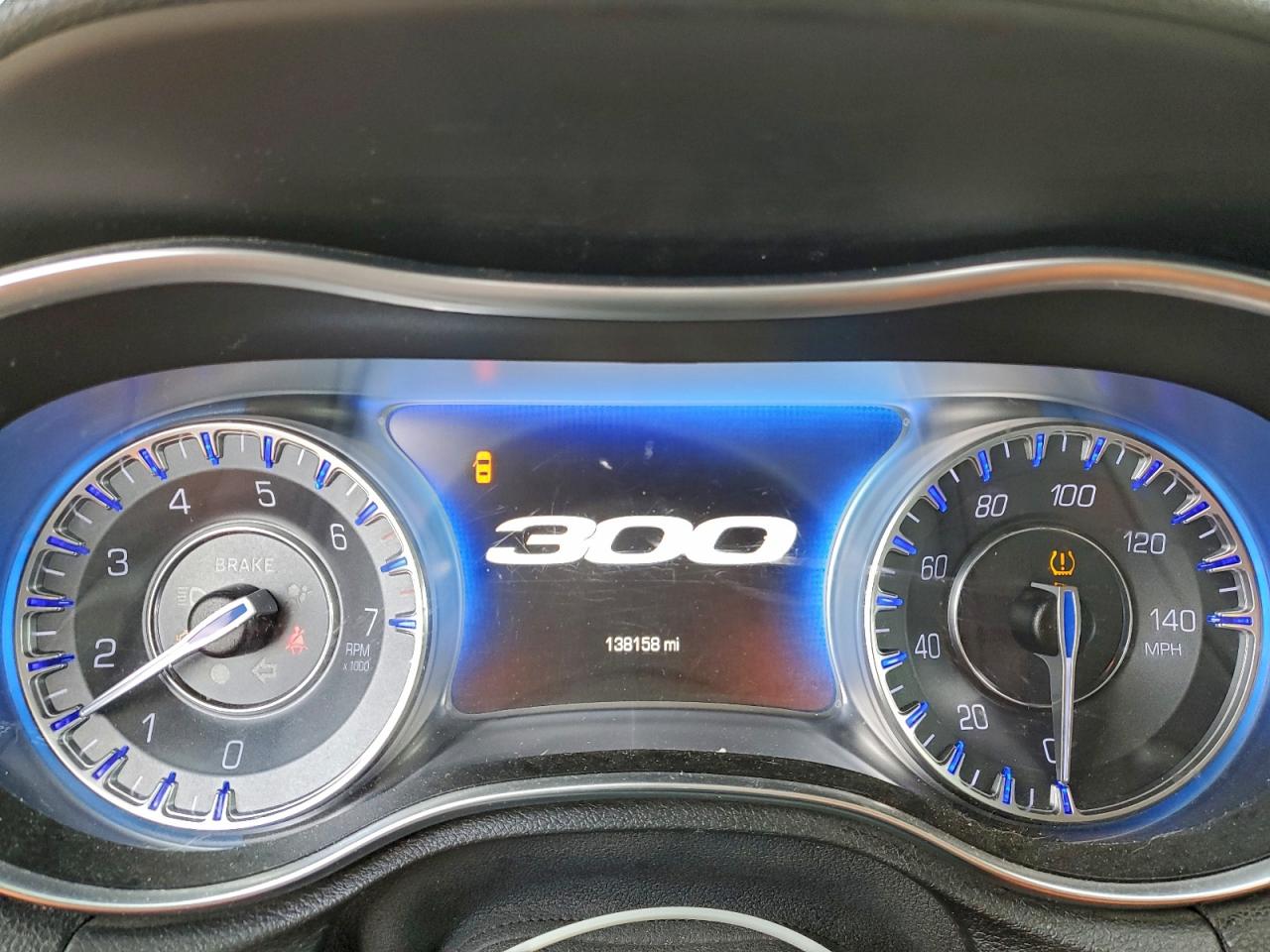 2015 Chrysler 300 Limited VIN: 2C3CCAAG5FH882152 Lot: 94435665