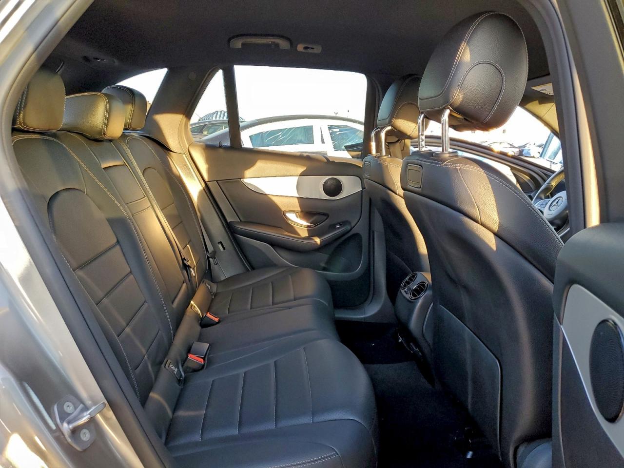 2019 Mercedes-Benz Glc 300 VIN: WDC0G4JB5KV135543 Lot: 94929205