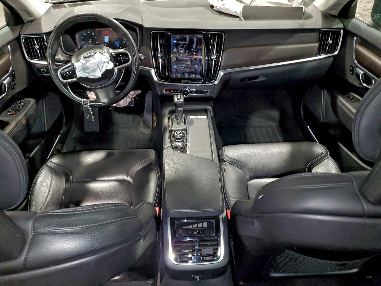 2018 Volvo V90 Cross Country T5 Momentum VIN: YV4102NK9J1022906 Lot: 93942925