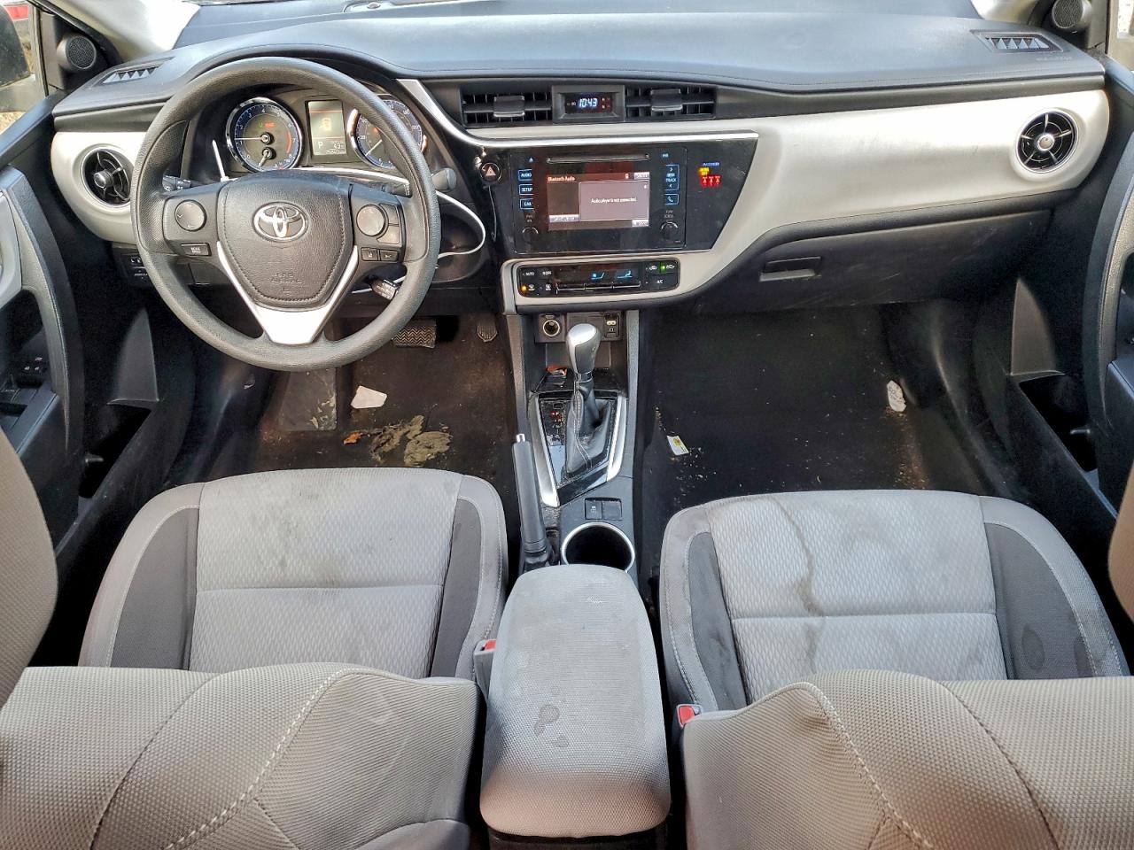 2018 Toyota Corolla L VIN: 5YFBURHEXJP846225 Lot: 97040315