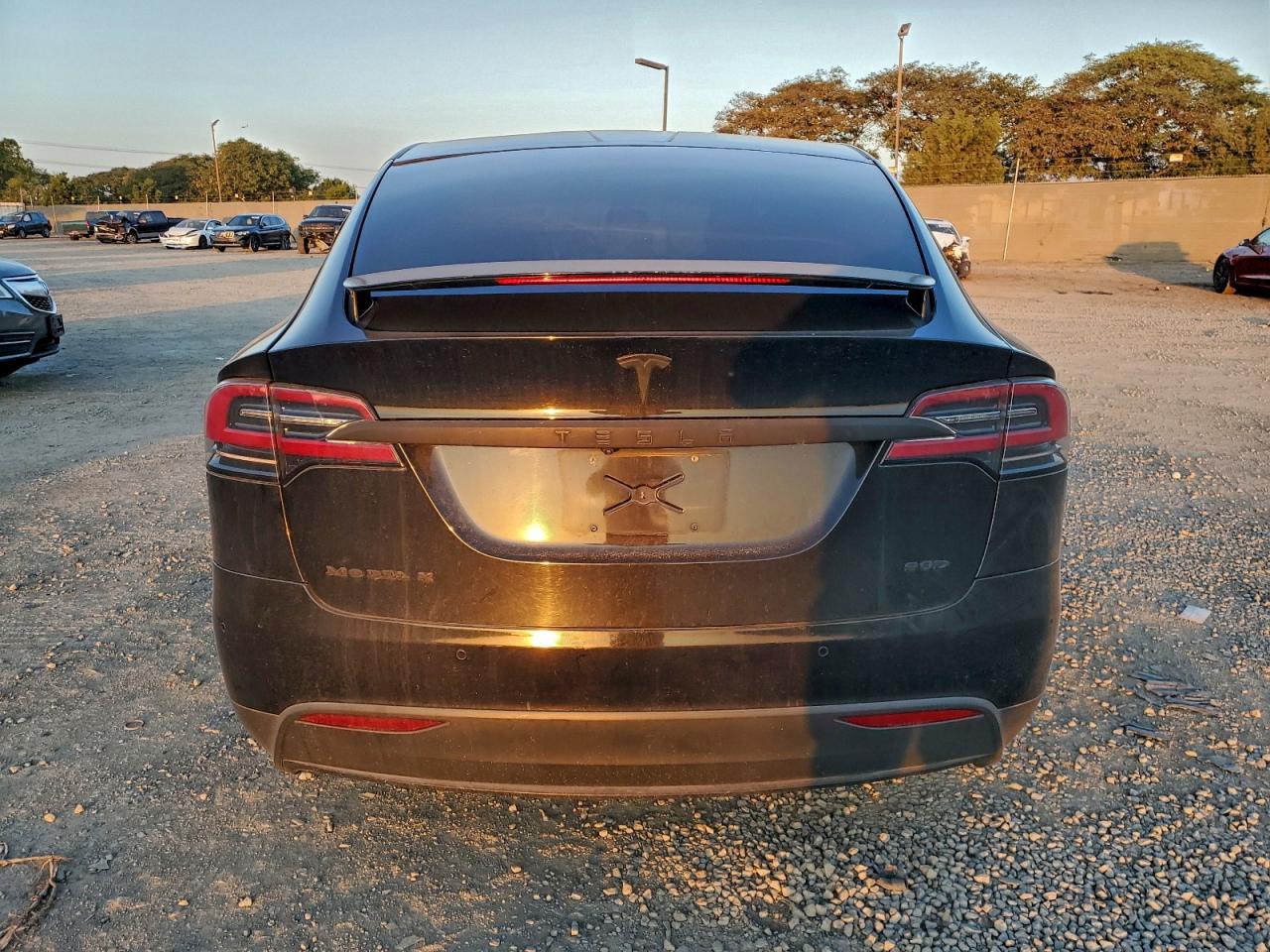 2016 Tesla Model X VIN: 5YJXCBE22GF014151 Lot: 94304505