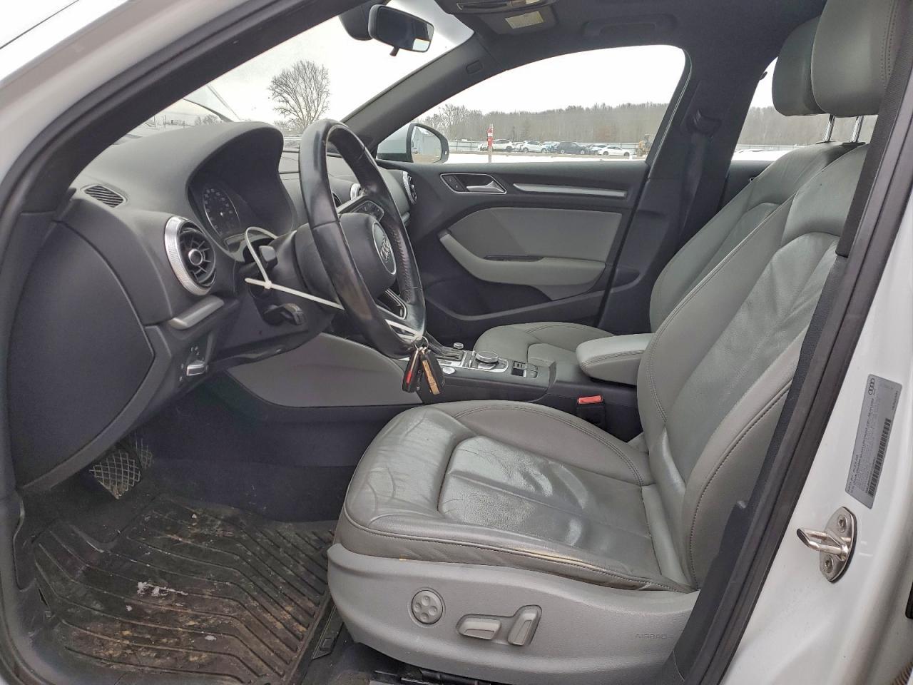 Фото: WAUB8GFF2H1029007