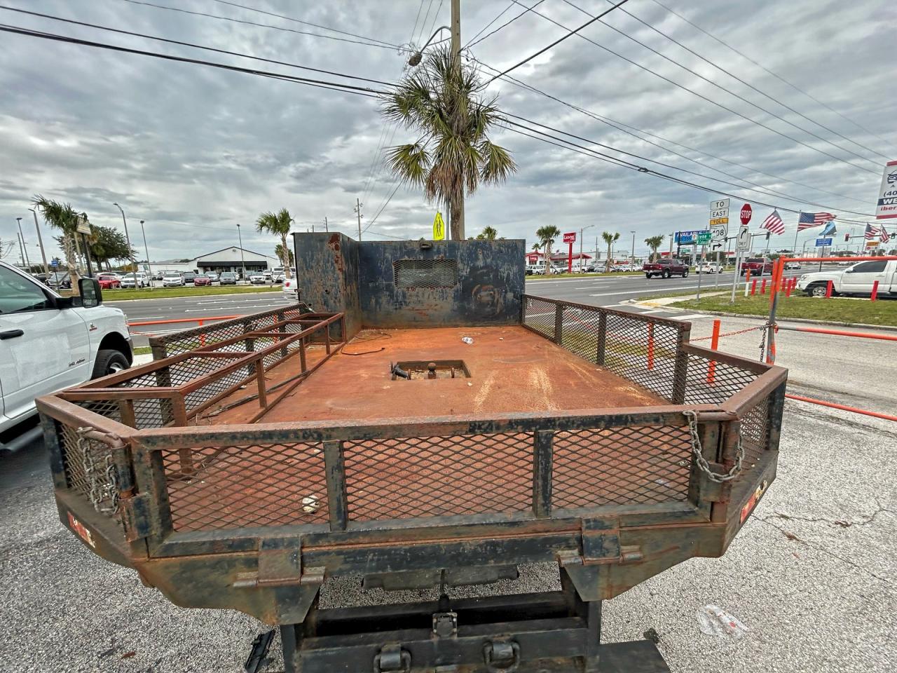 Фото: 3C7WRSBL1GG290955