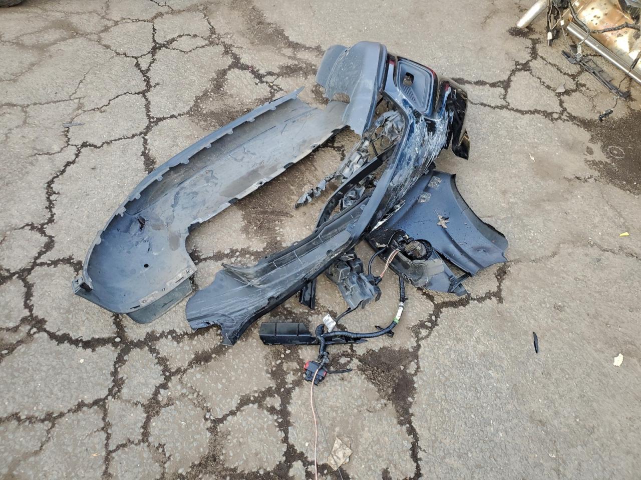 2019 Jeep Cherokee Latitude Plus VIN: 1C4PJMLB7KD181304 Lot: 95689605