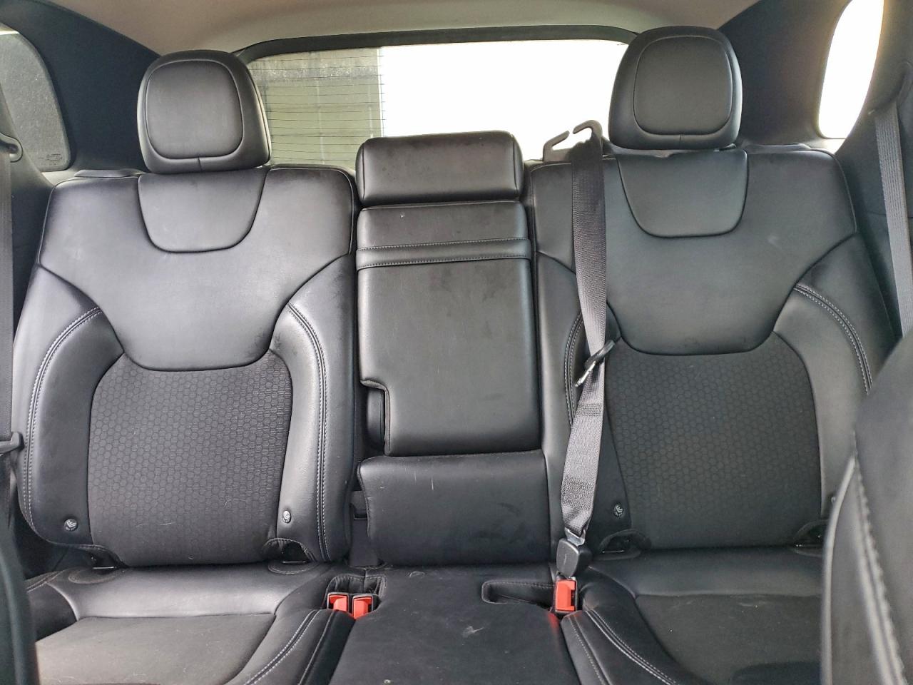 2019 Jeep Cherokee Latitude Plus VIN: 1C4PJMLN5KD142723 Lot: 95803815