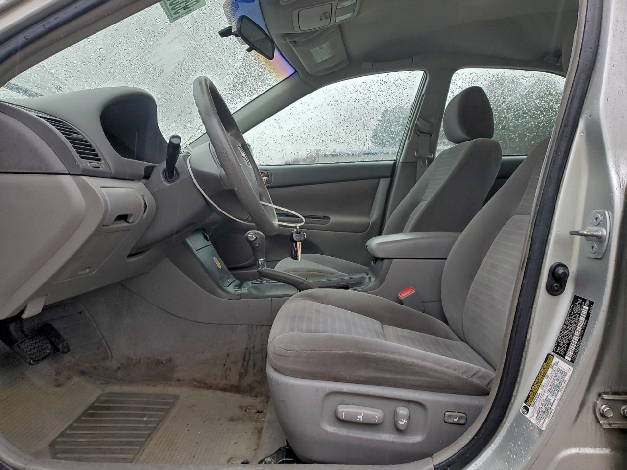 2005 Toyota Camry Le VIN: 4T1BE32K45U963702 Lot: 95350315