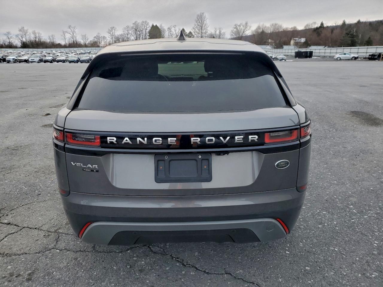 2018 Land Rover Range Rover Velar S VIN: SALYB2RV8JA743095 Lot: 96403695