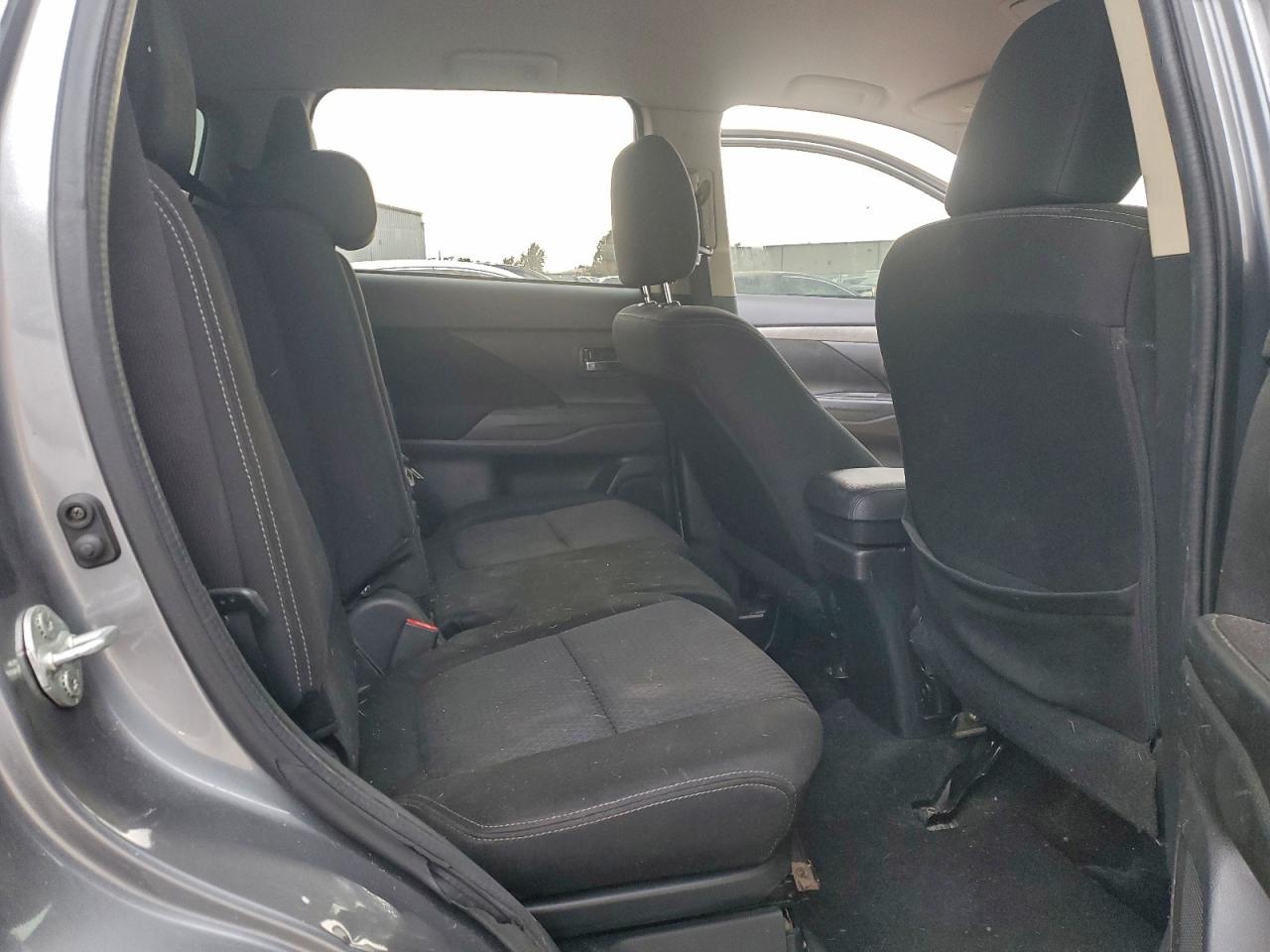 2016 Mitsubishi Outlander Se VIN: JA4AD3A33GZ001548 Lot: 95088475