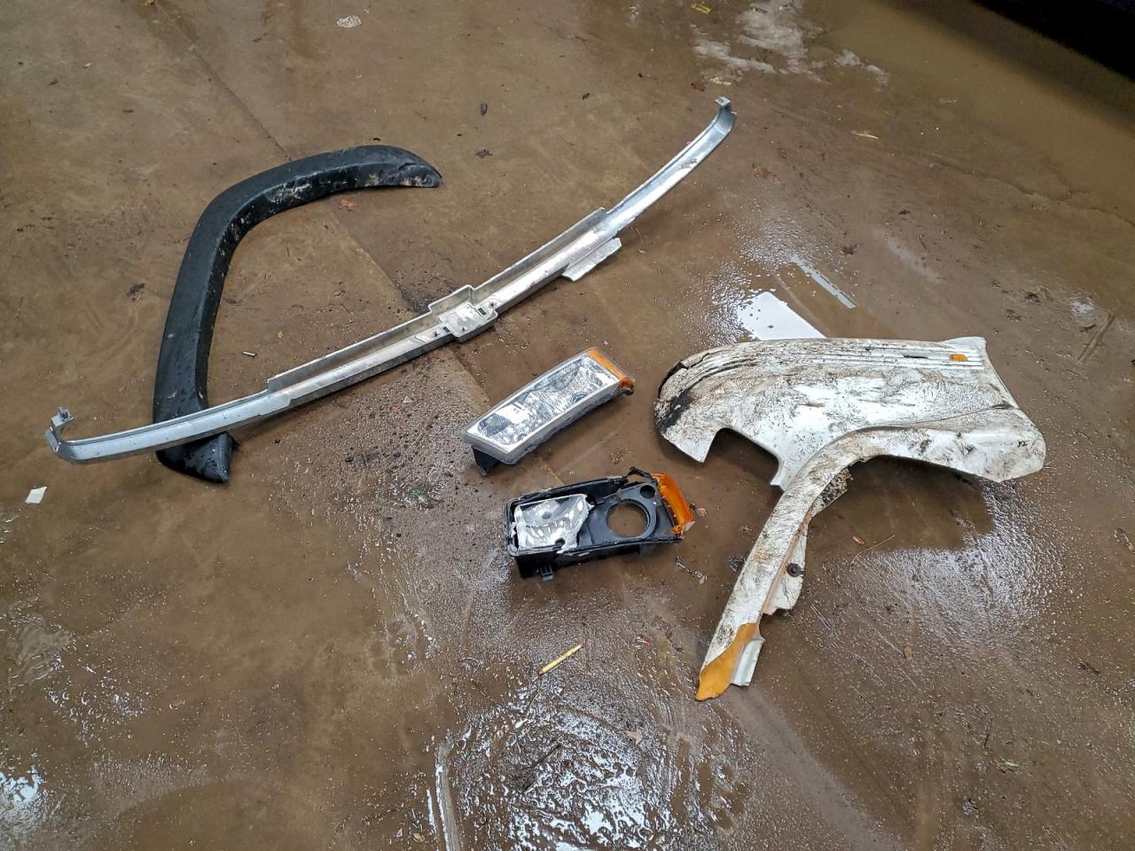 1992 Pontiac Grand Prix Se VIN: 1G2WJ14T9NF260827 Lot: 94460025