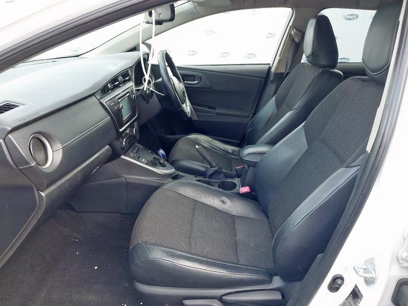 2015 TOYOTA AURIS 1.8 VVTI HYBRID EXCEL 5DR CVT AUTO [NAV]