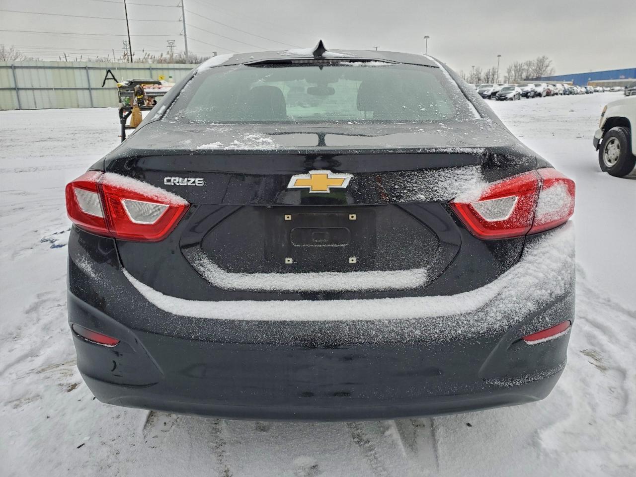 2018 Chevrolet Cruze Ls VIN: 1G1BC5SM4J7203911 Lot: 95714455