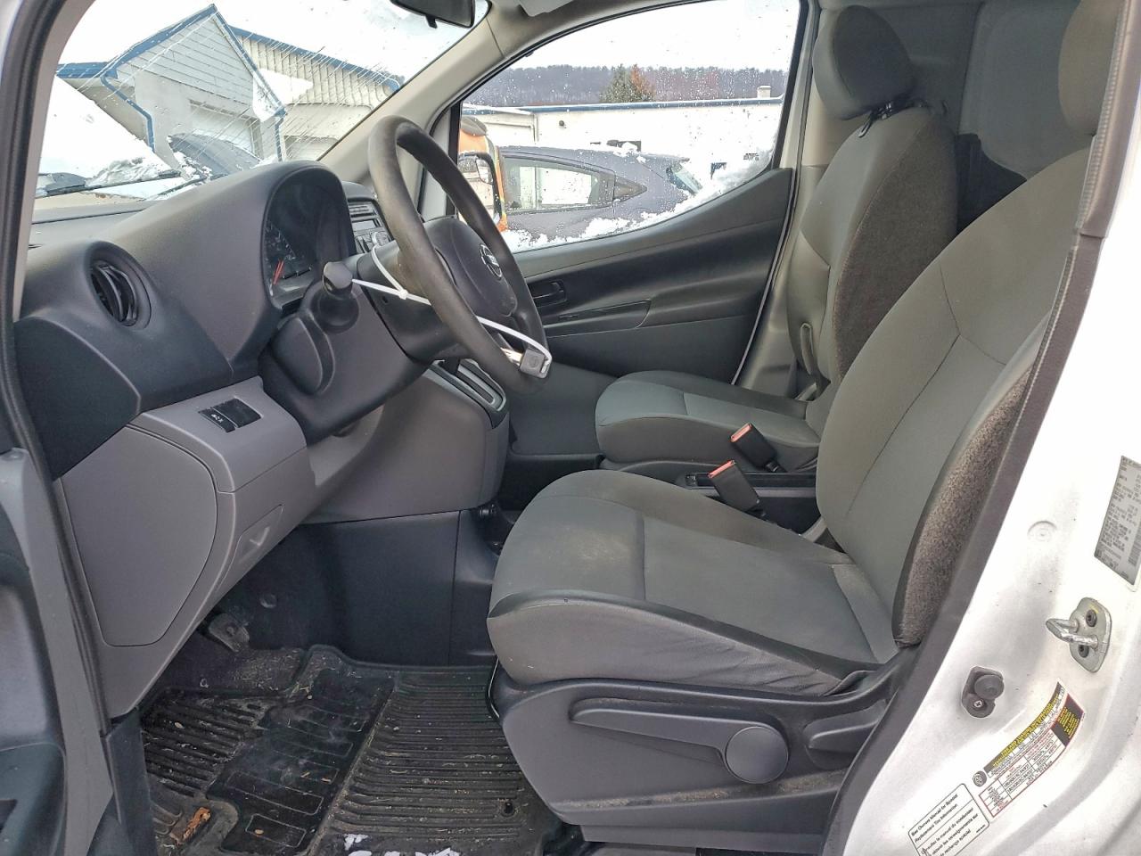 2014 Nissan Nv200 Delivery Van VIN: 3N6CM0KN4EK693808 Lot: 94277095