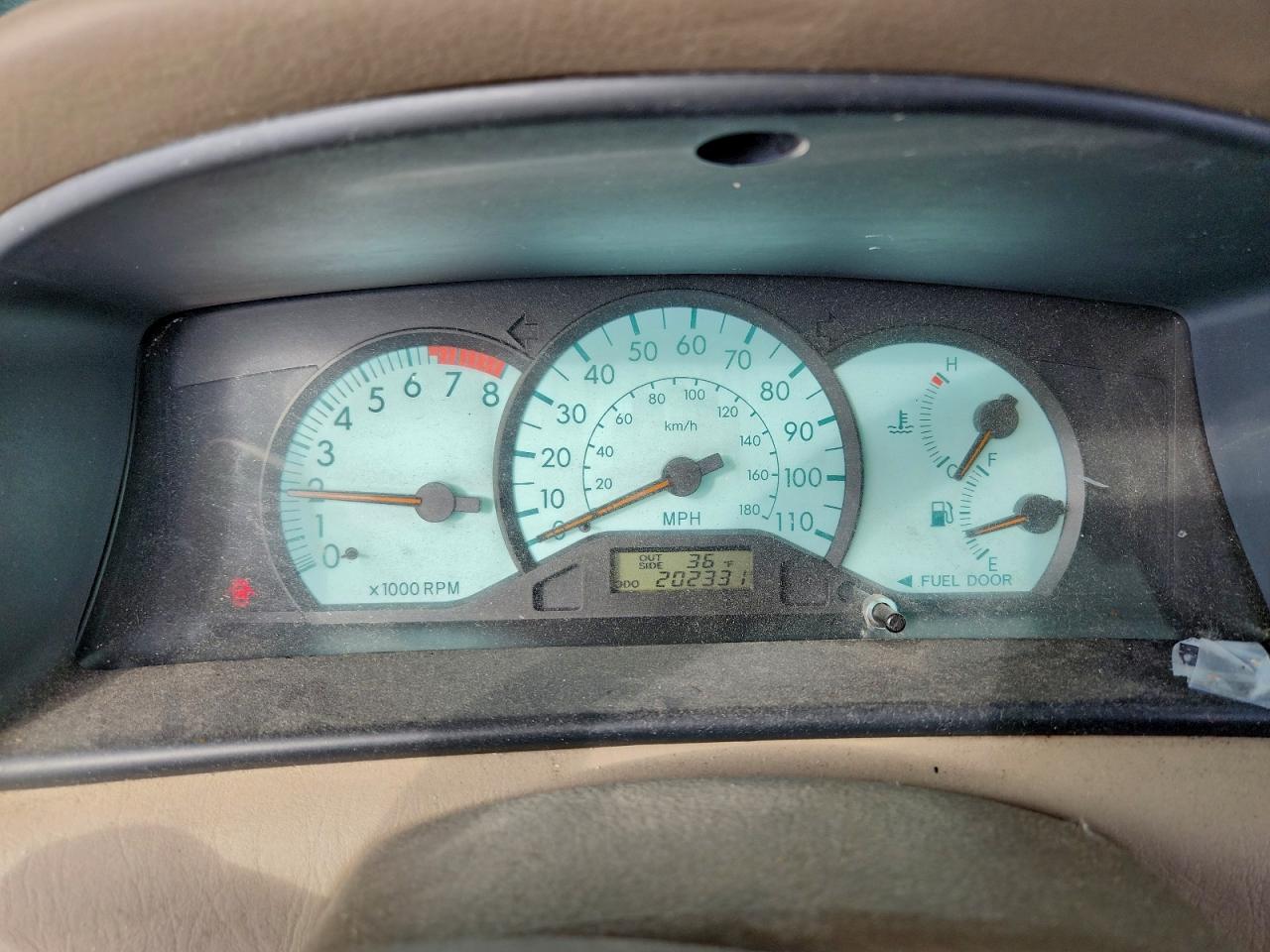 2004 Toyota Corolla Ce VIN: 1NXBR38E94Z237242 Lot: 68882715